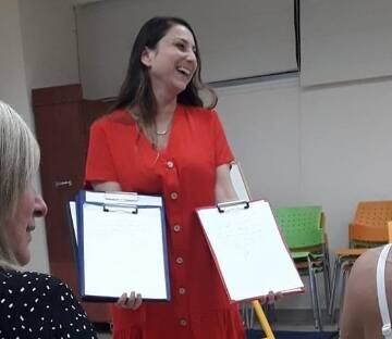 תמונת מופע: גרפולוגיה בין השורות | רוית בנימיני